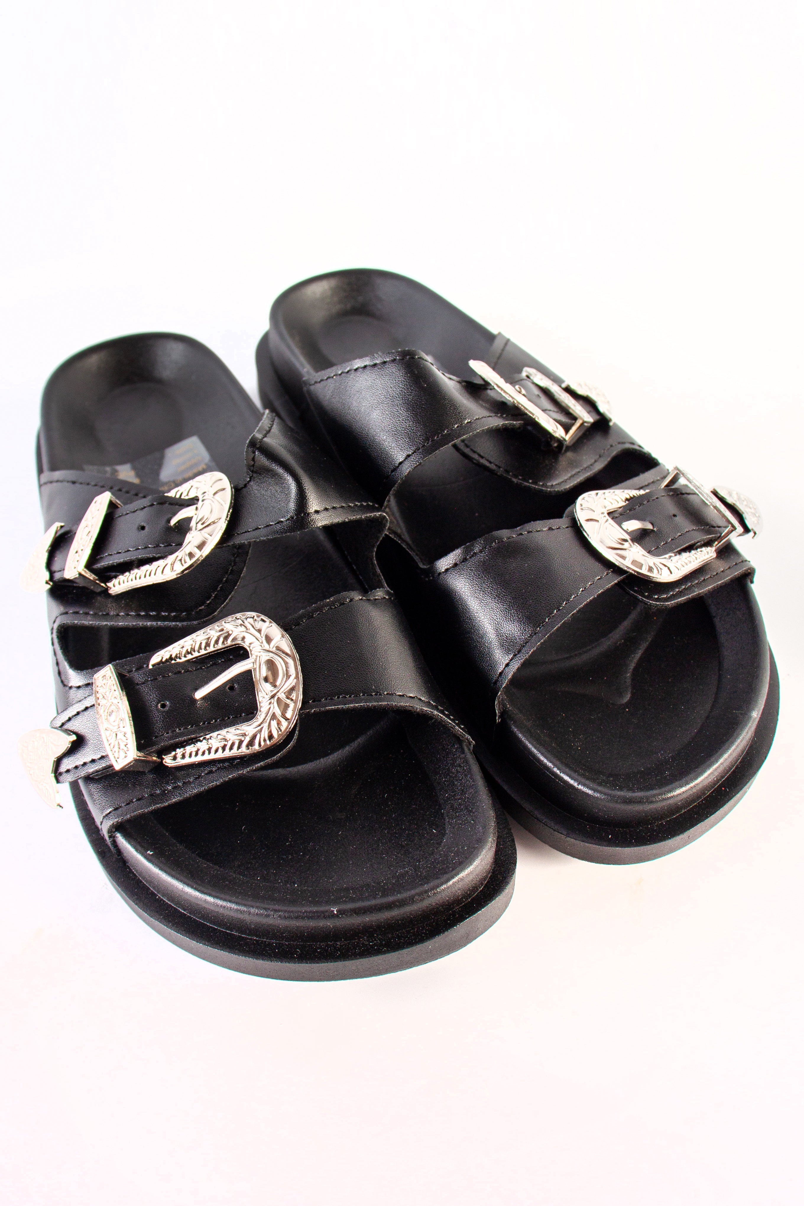 Double Buckle Sliders