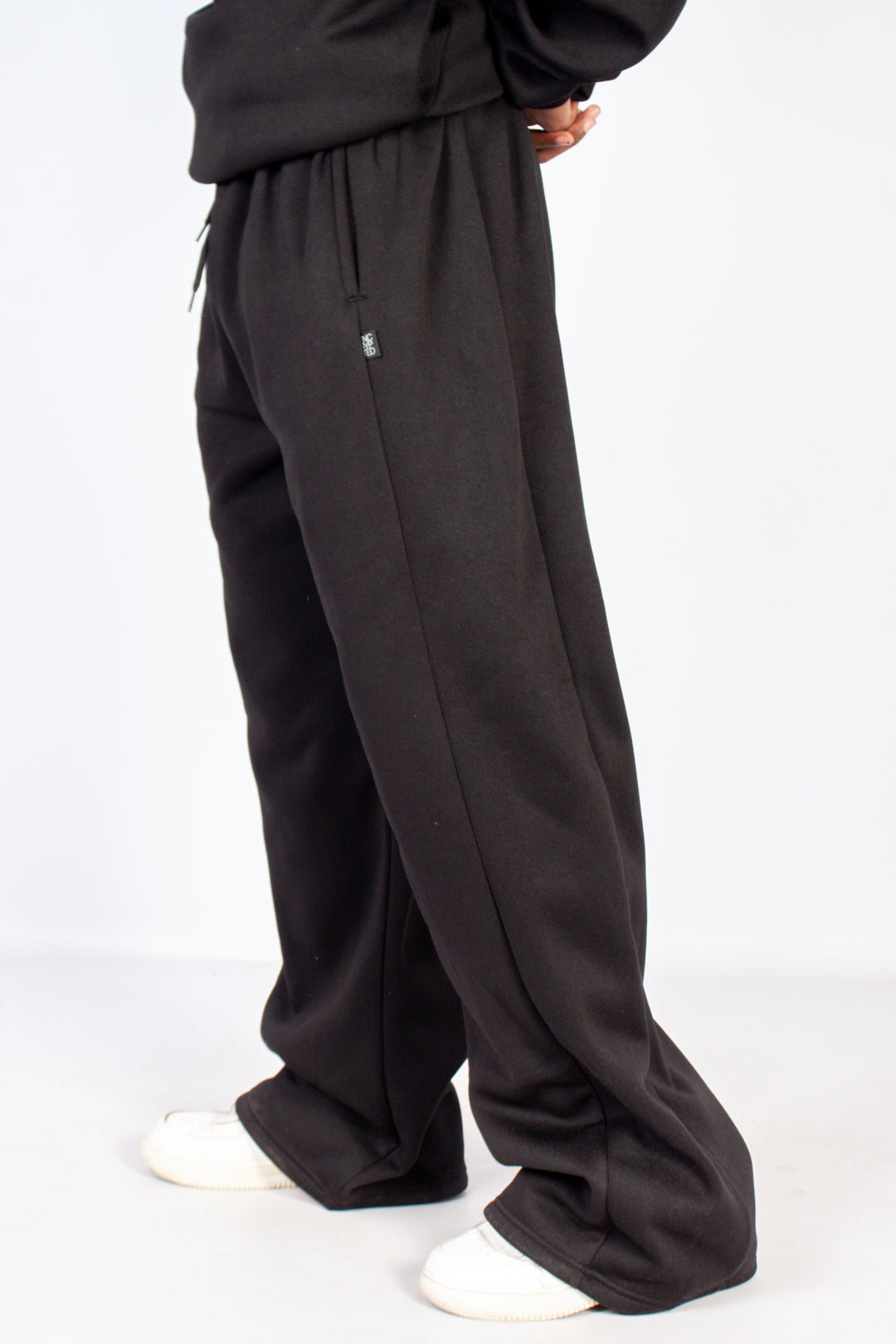 Wide Leg Jogger