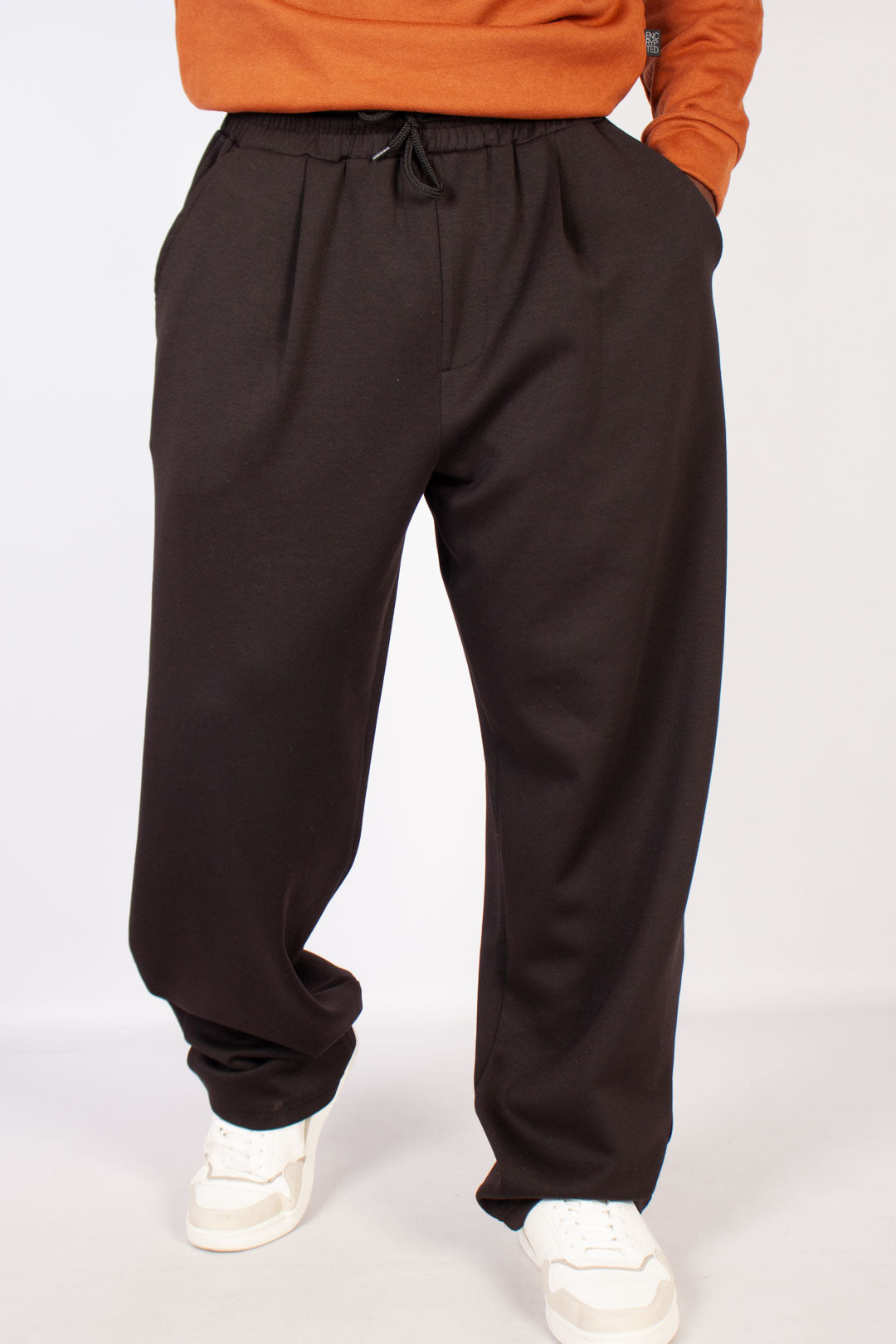 Straight Leg Jogger