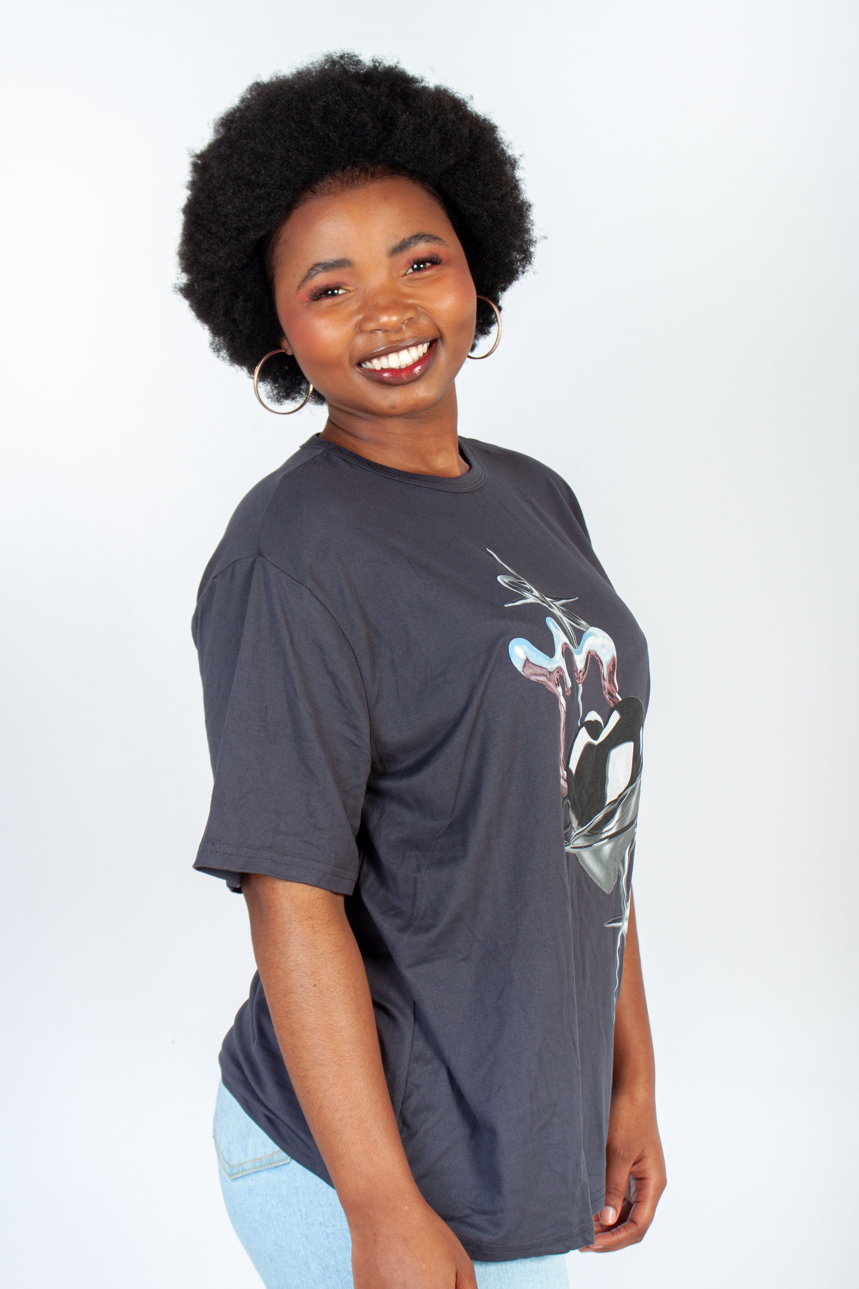 Graphic Oversized "Metallic Heart" T-Shirt