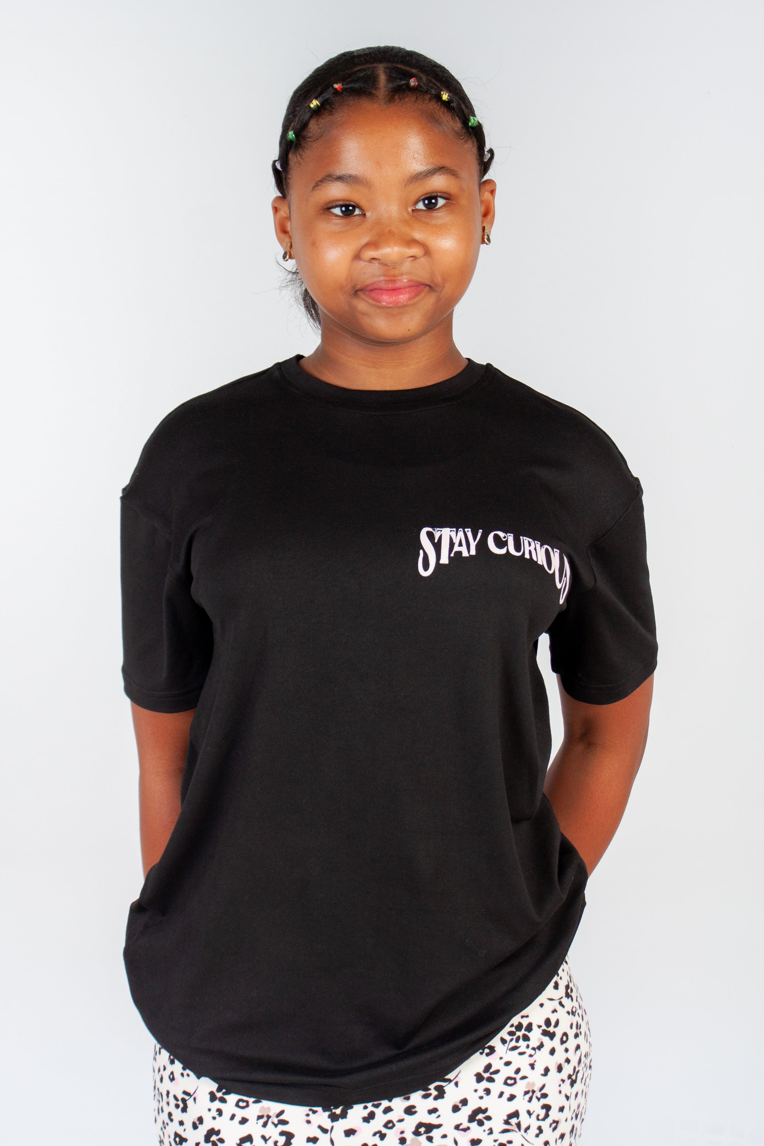 Graphic Oversized "Stay Curious" T-Shirt