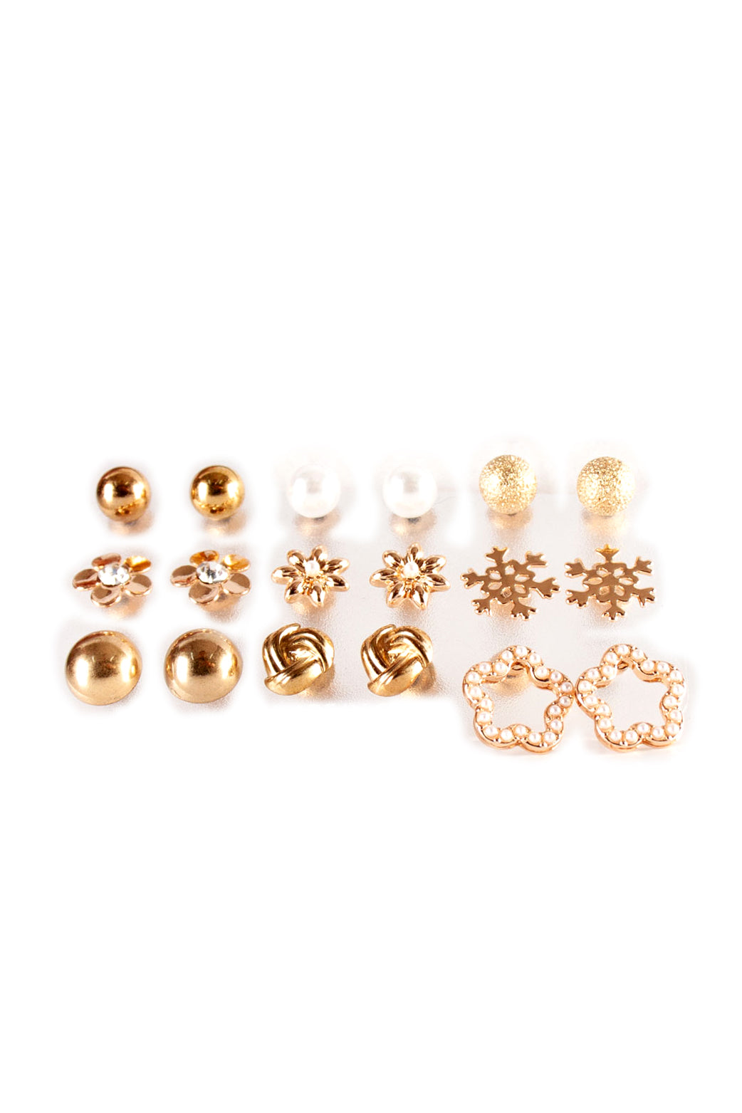 9 Stud Earrings