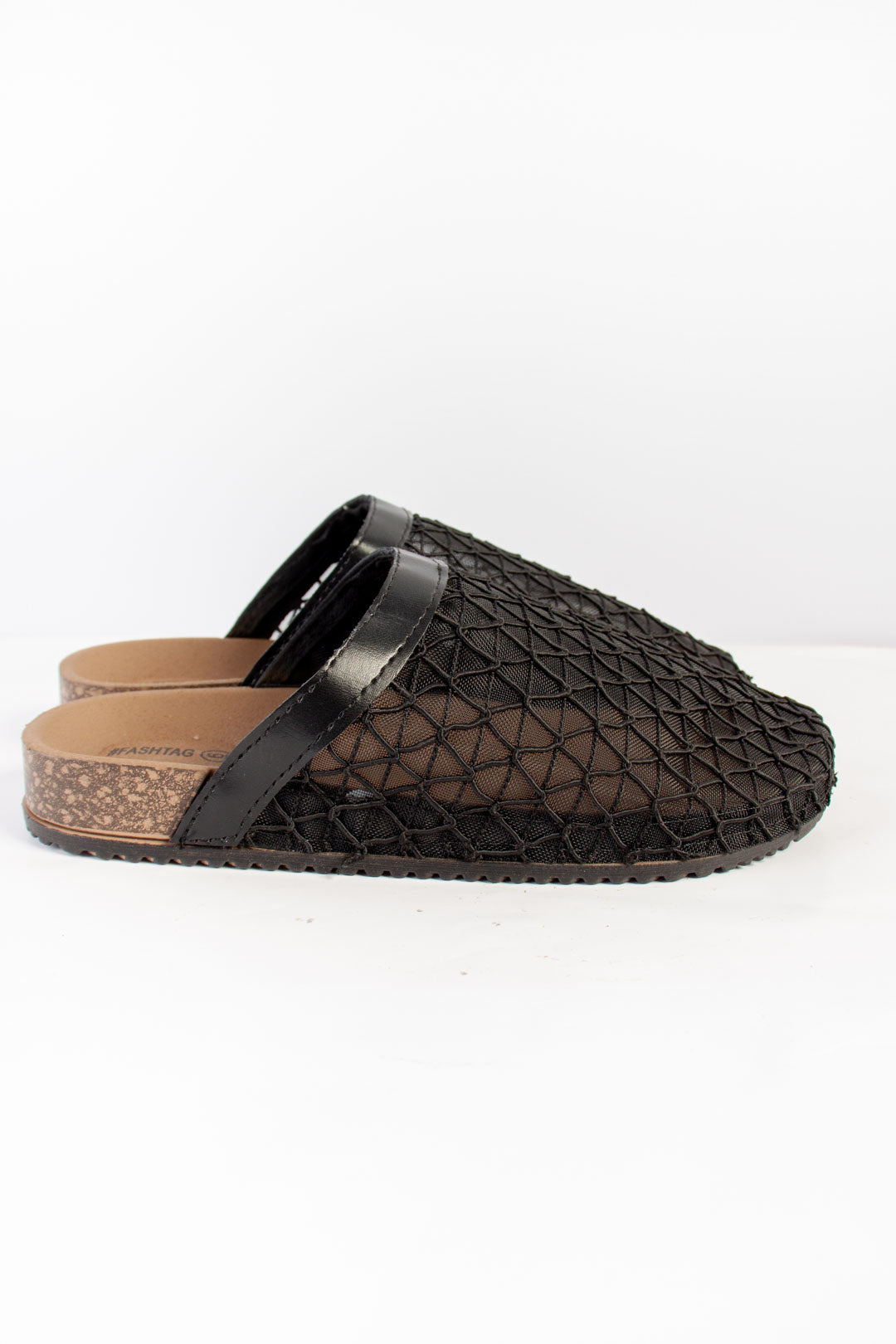 Closed Toe Slider