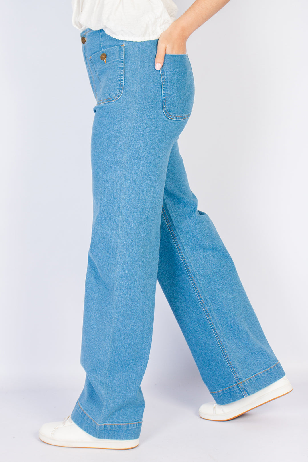 Patch Pocket Wide Leg Denim