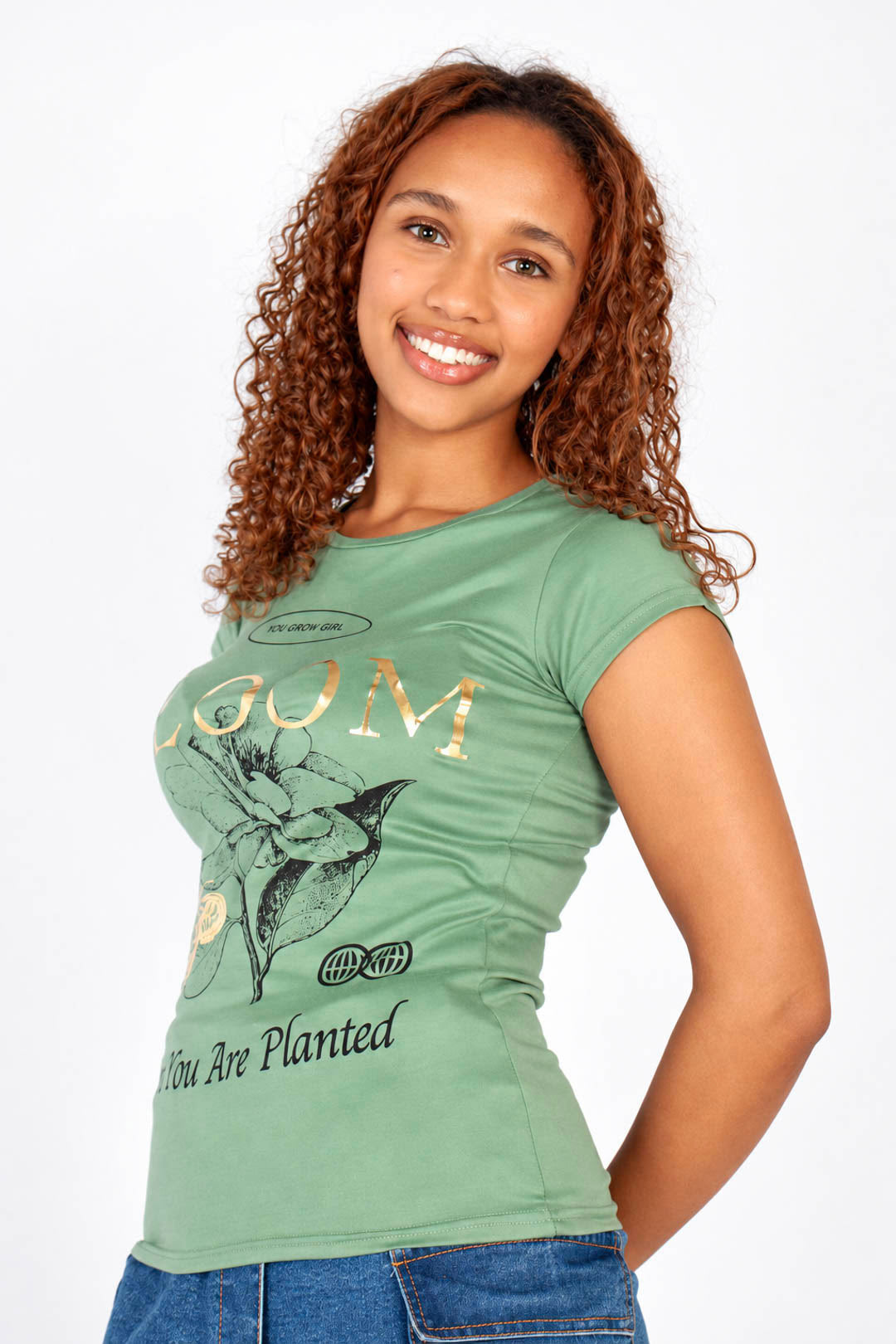 Fitted Graphic T-Shirt