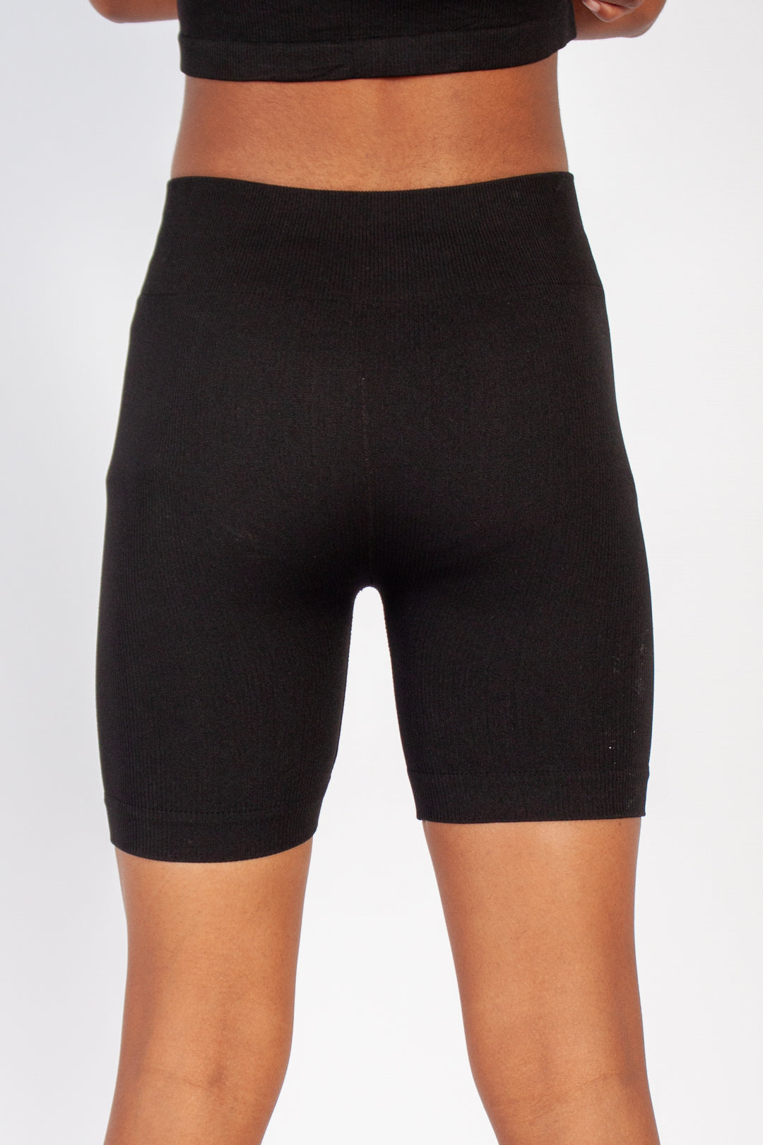 Seamless Short