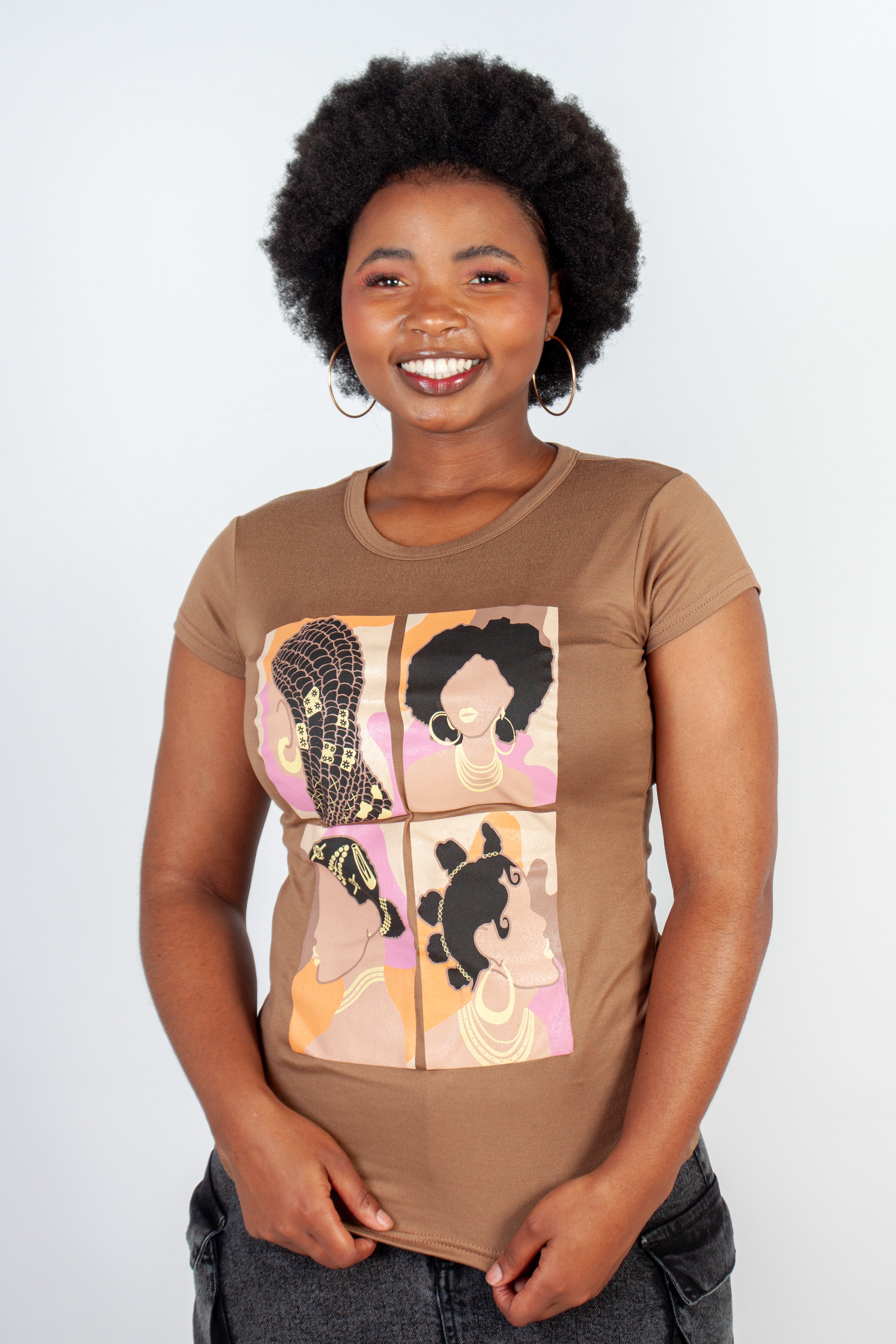 Graphic "Collage Afro Girls" T-Shirt