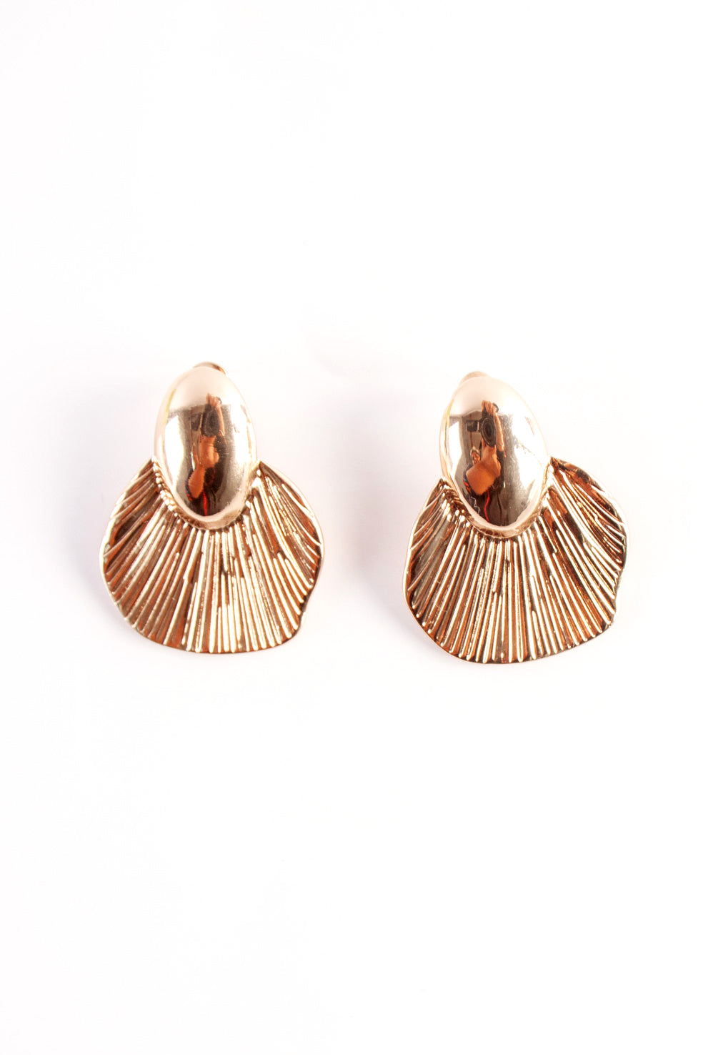 Gold Shell Earrings