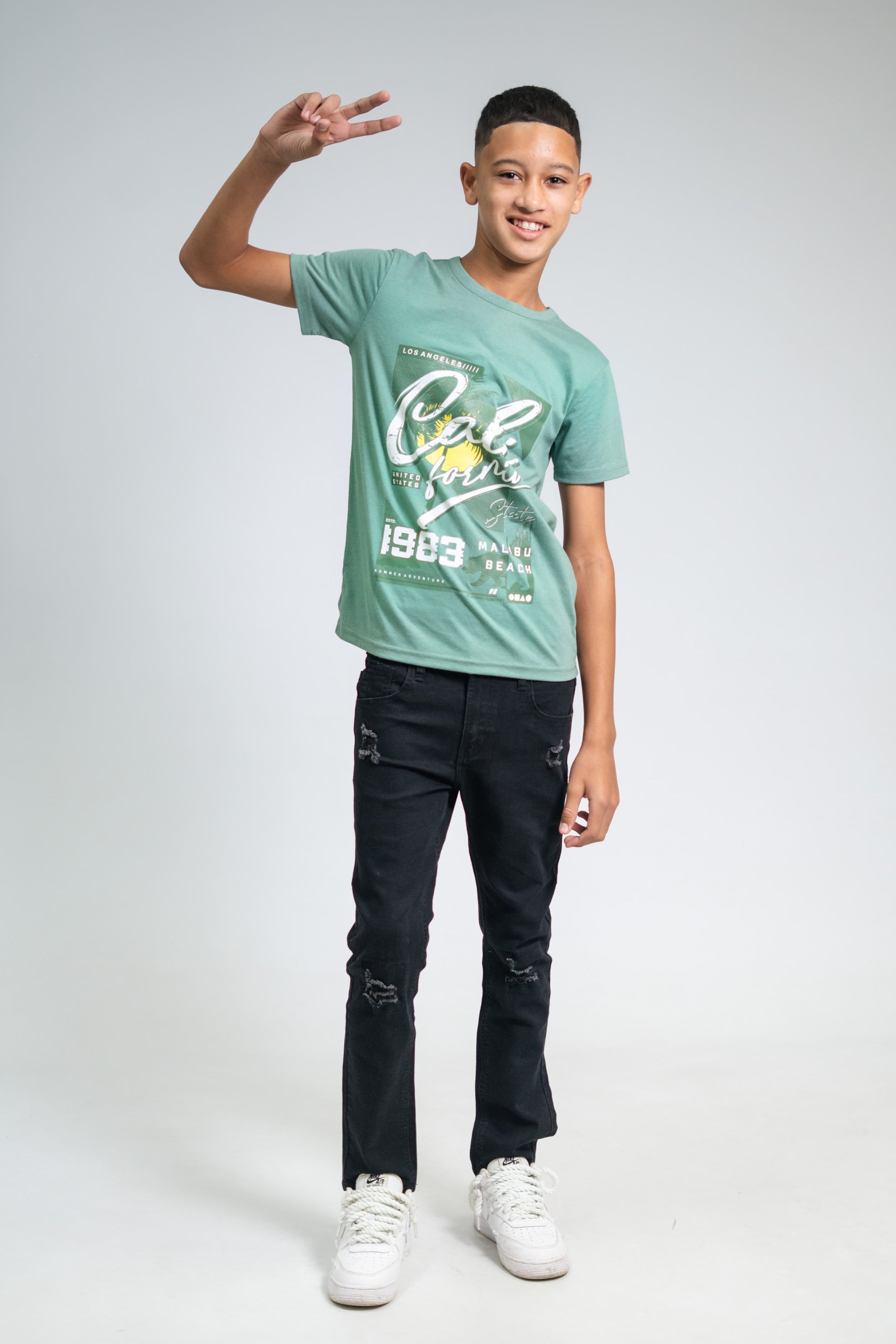 Graphic "California" T-Shirt