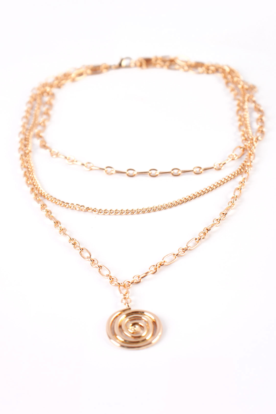 Layered Chain with Pendent
