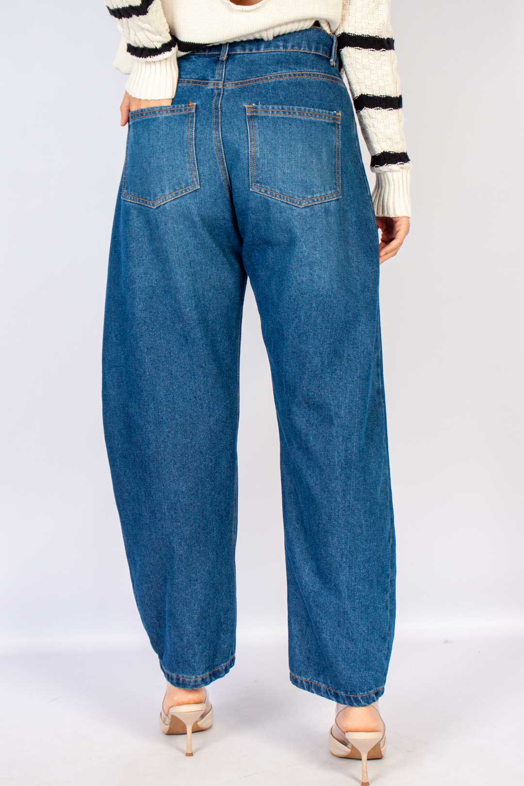 Barrel Jeans