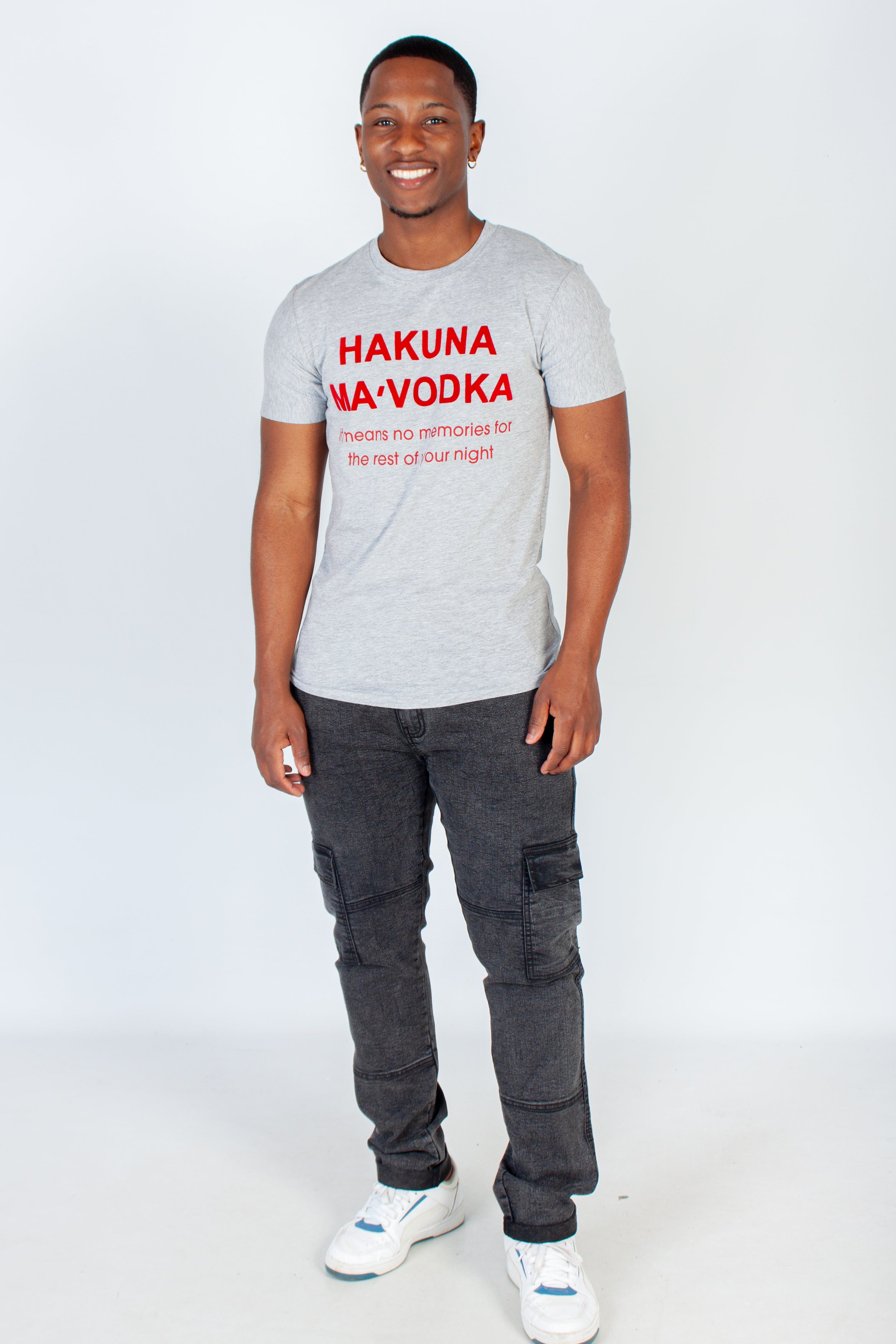 Graphic "Hakunama Vodka" T-Shirt