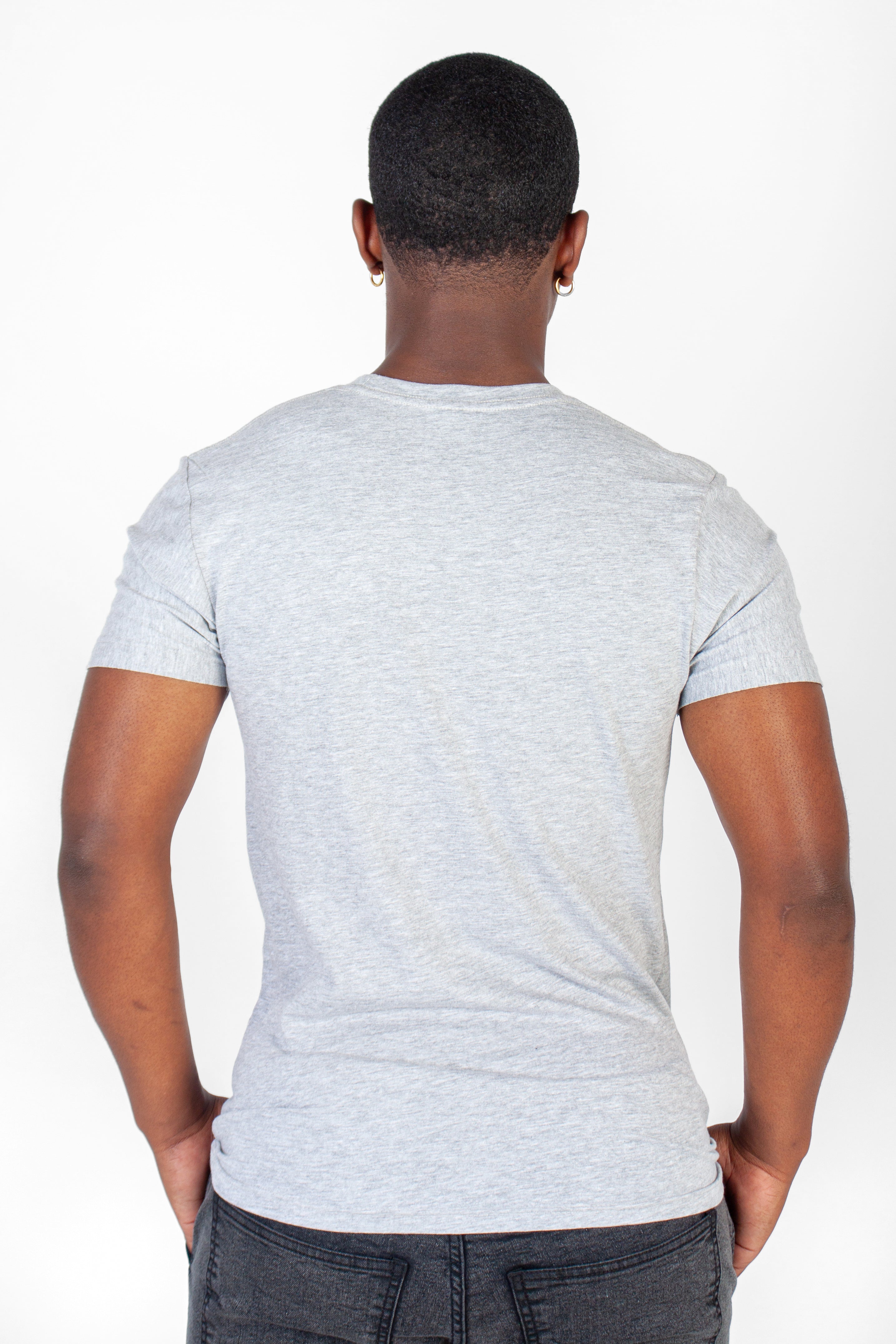 Graphic "Hakunama Vodka" T-Shirt