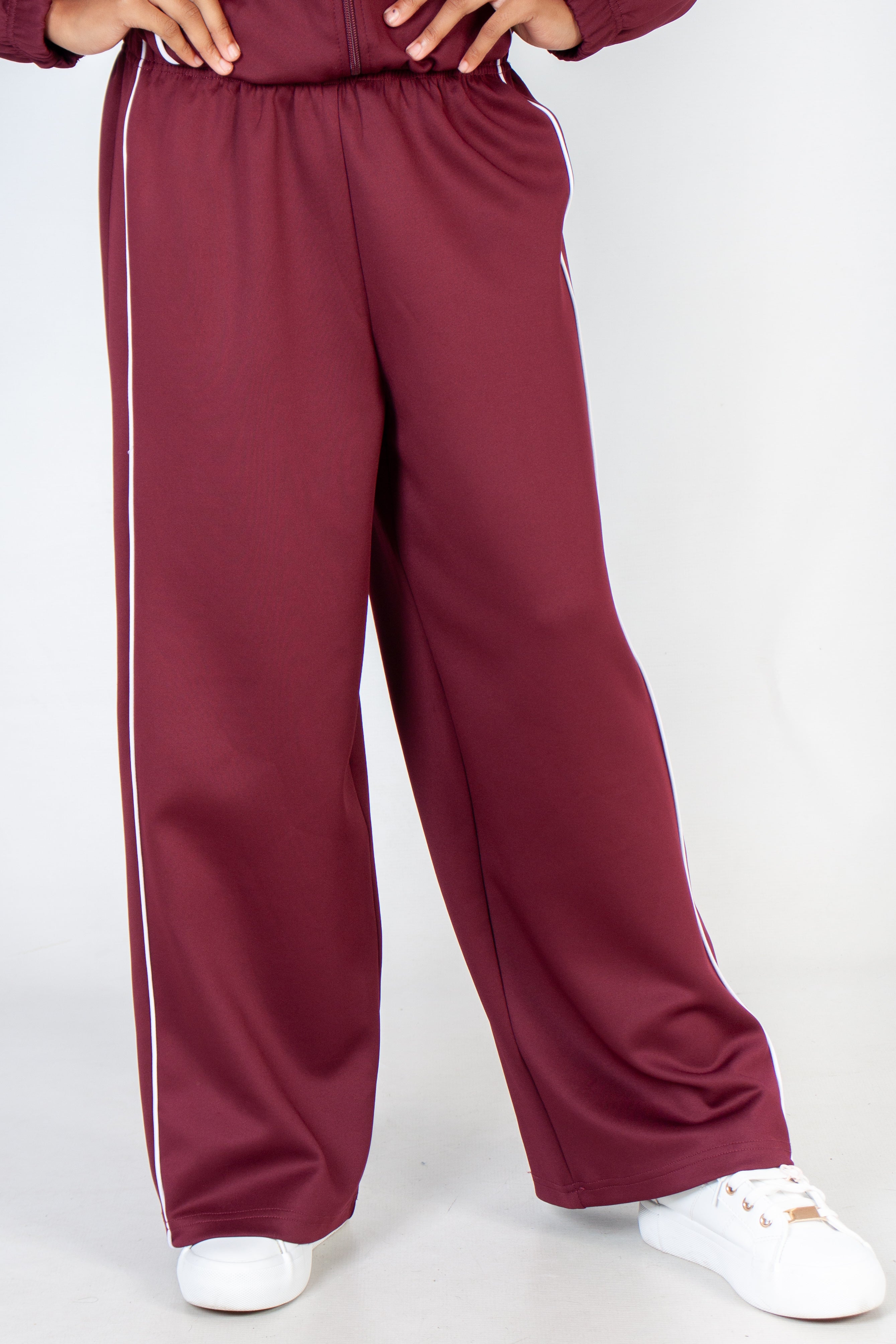 Wide Leg Jogger