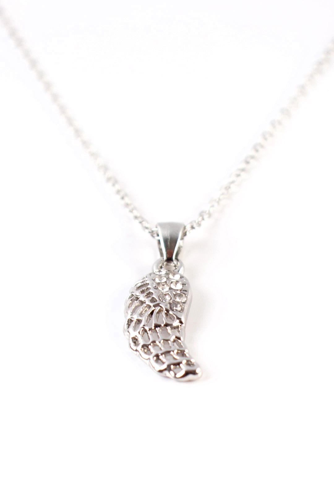 Wing neck chain