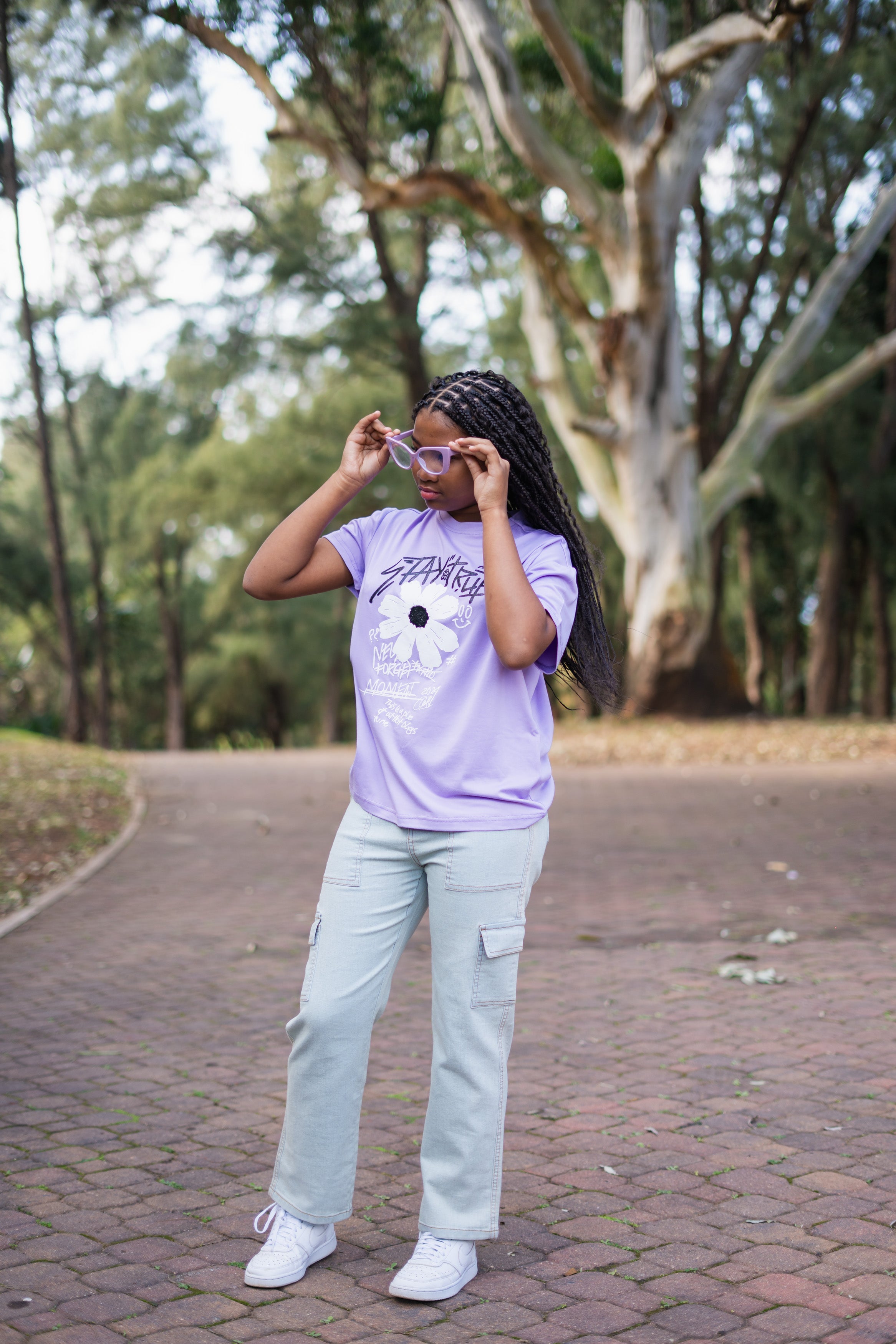 Graphic Oversized "Stay True Flower" T-Shirt