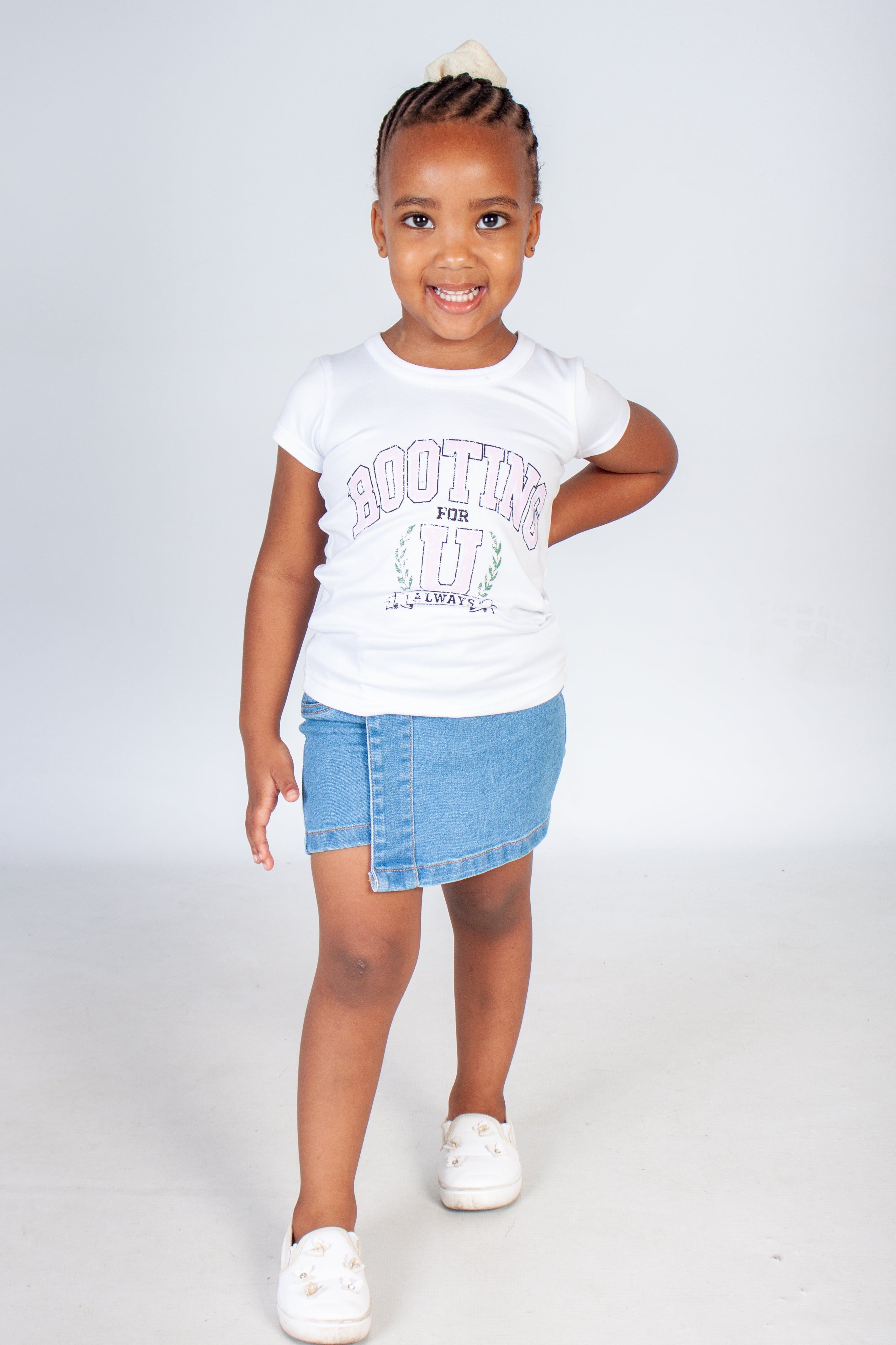 Graphic "Rooting For U" T-Shirt