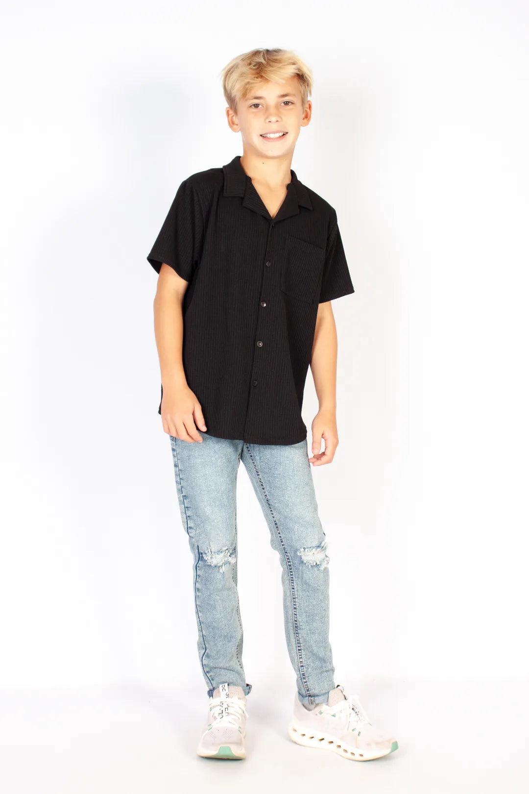 Knee Slash Jean