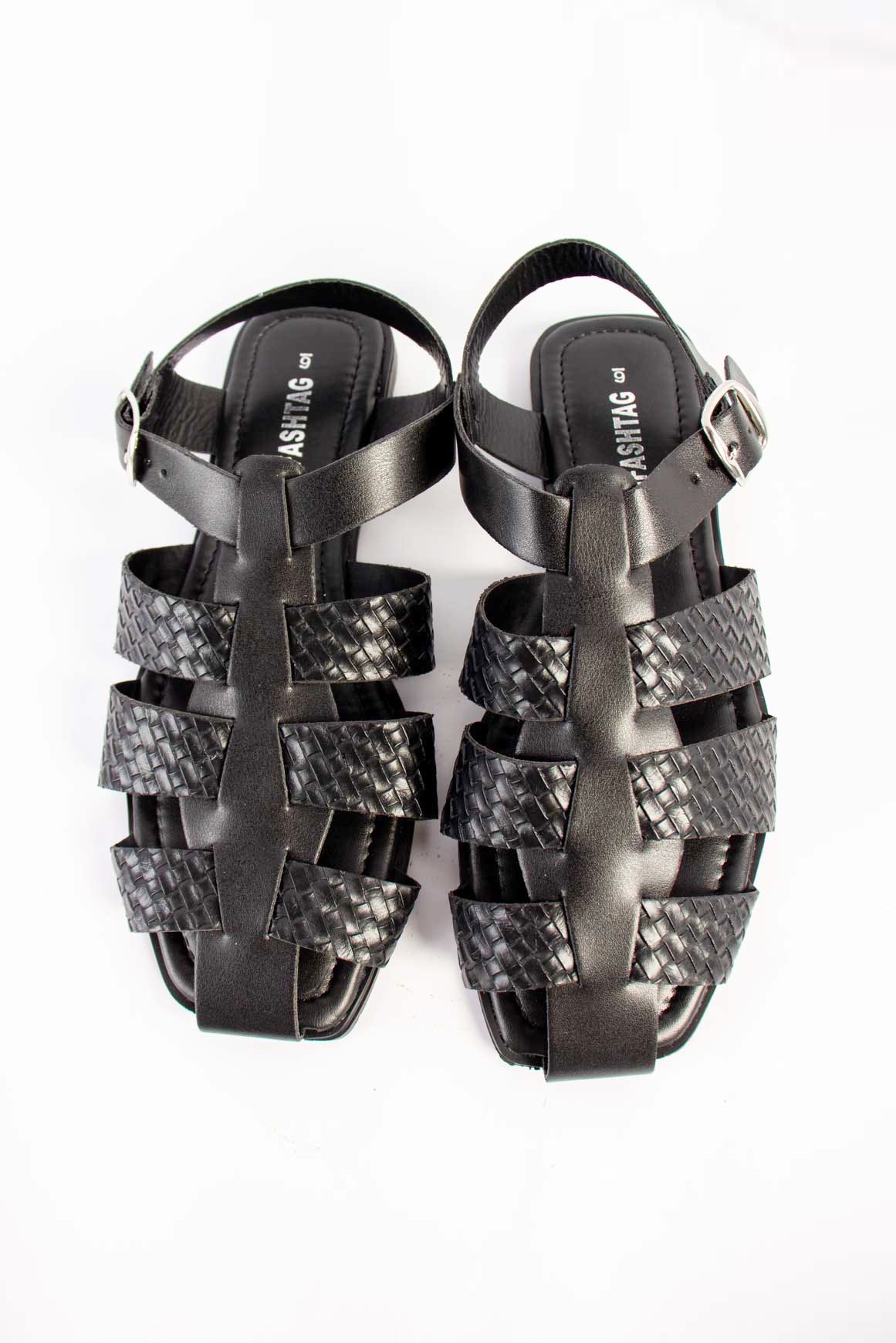 Sandal