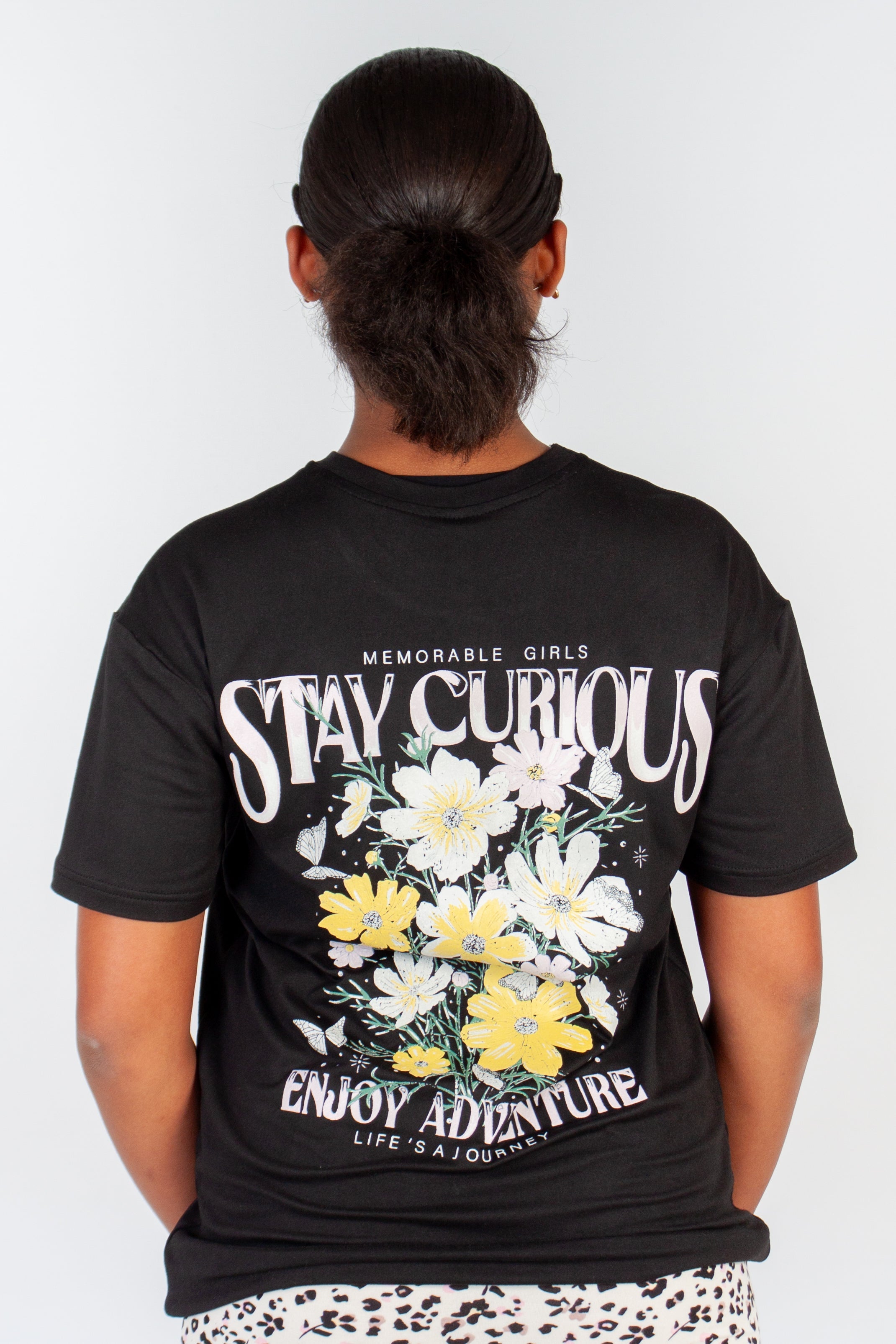 Graphic Oversized "Stay Curious" T-Shirt